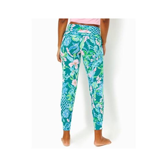 NWOT Lilly Pulitzer UPF 50+ Luxletic 28" Island Jogger Size Small - Picture 2 of 5